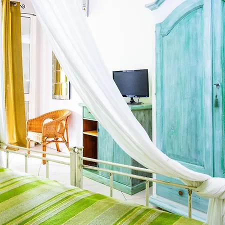 Casato Calabrese Bed & Breakfast *
